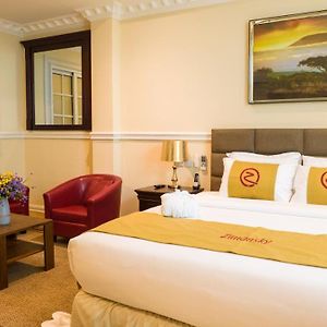 Zimansky Hotel